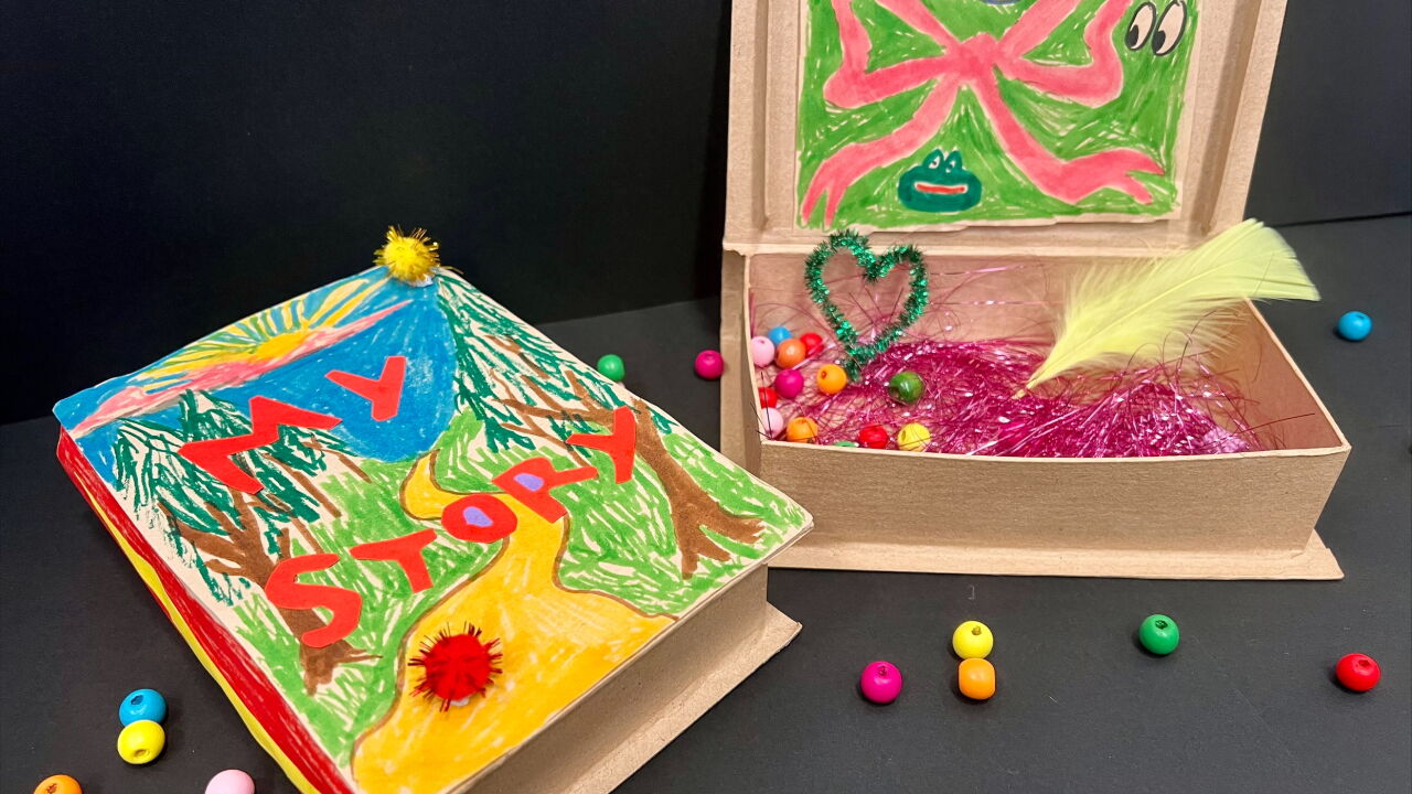 Little ArtLab | Secret Book Box